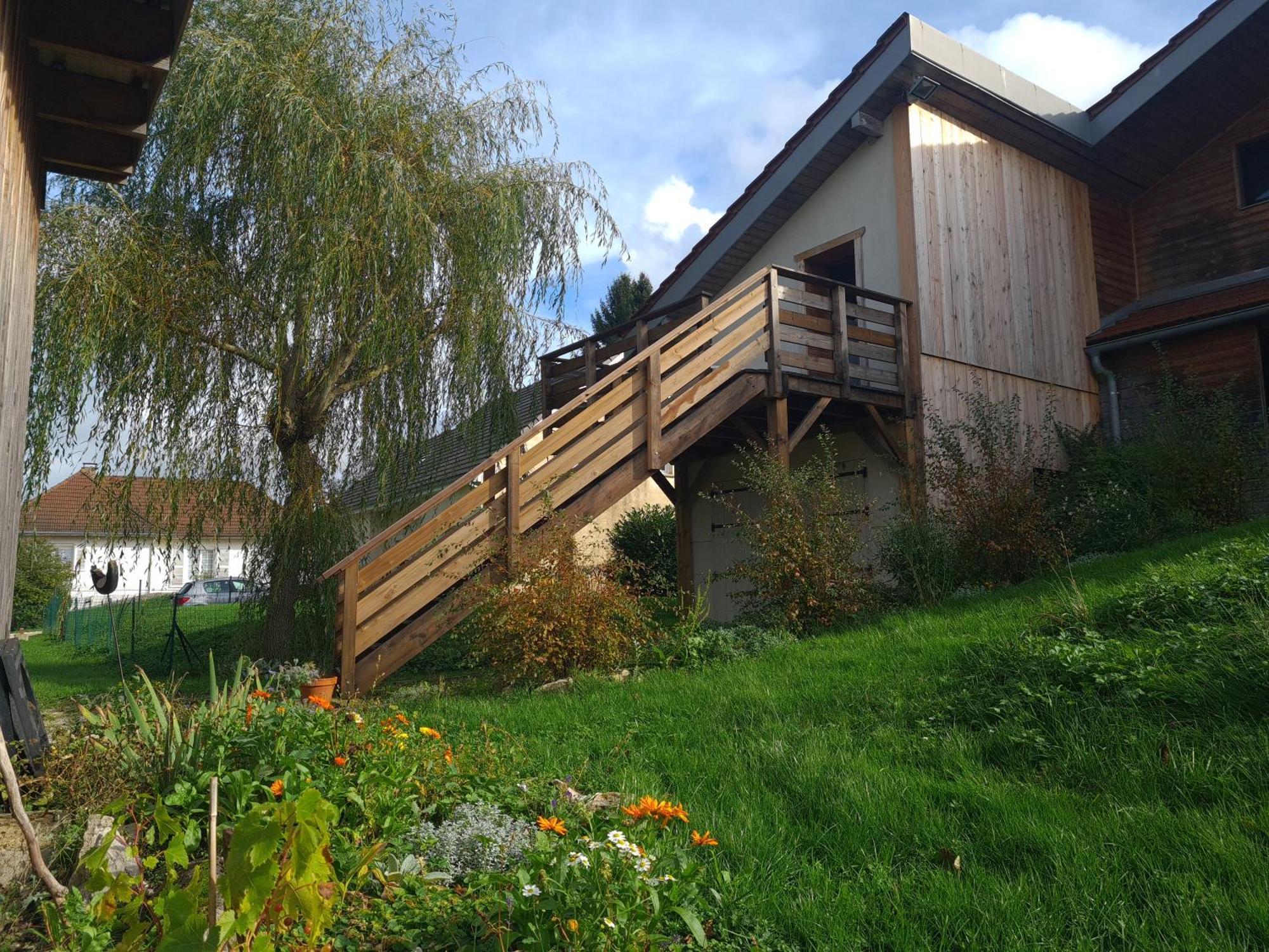 Sous Le Saule Apartment Nods Exterior photo